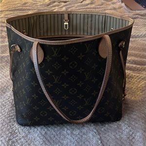 Louis Vuitton Neverfull MM